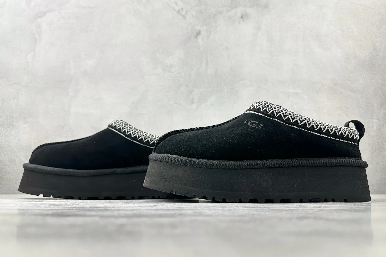 🐲💰 480 supports store UGG Tazz Black Item No.: 1122553-BLK Size: 35 36 36.5 37.5 38 38.5 39 40